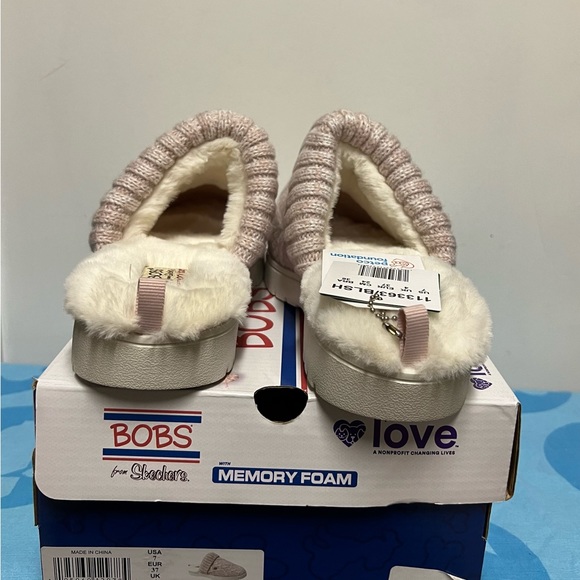 SOLD OUT - Picture 3 of 9